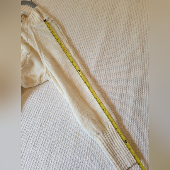 Cozy Cable Knit Cream Sweater - Picture 10 of 10